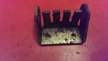 Udbetalingsarmholder (SA27), Tura