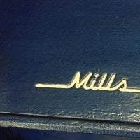 Mills-BoM-polering-af-kabinet-restored-1