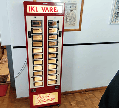 Horsens automatfabrik. 2 kolonne vareautomat. 1. kl. varer